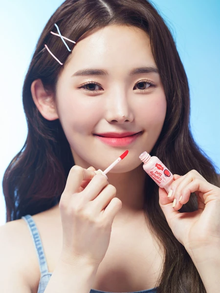 Тинт-мусс для губ Конфетка Оттенок 02 The Saem Strawberry Saemmul Mousse Candy Tint