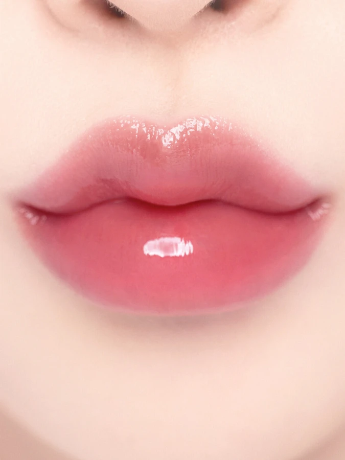 Сияющий тинт для губ Dasique Juicy Dewy Tint #11 Fig Plum