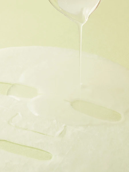 Успокаивающая маска с центеллой и бамбуком MEDI-PEEL Bamboo Cica Bomb Calming Mask Успокаивающая маска с центеллой и бамбуком MEDI-PEEL Bamboo Cica Bomb Calming Mask