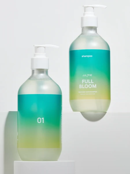 Парфюмированный шампунь для волос со свежим древесным ароматом JUL7ME Perfume Hair Shampoo Full Bloom