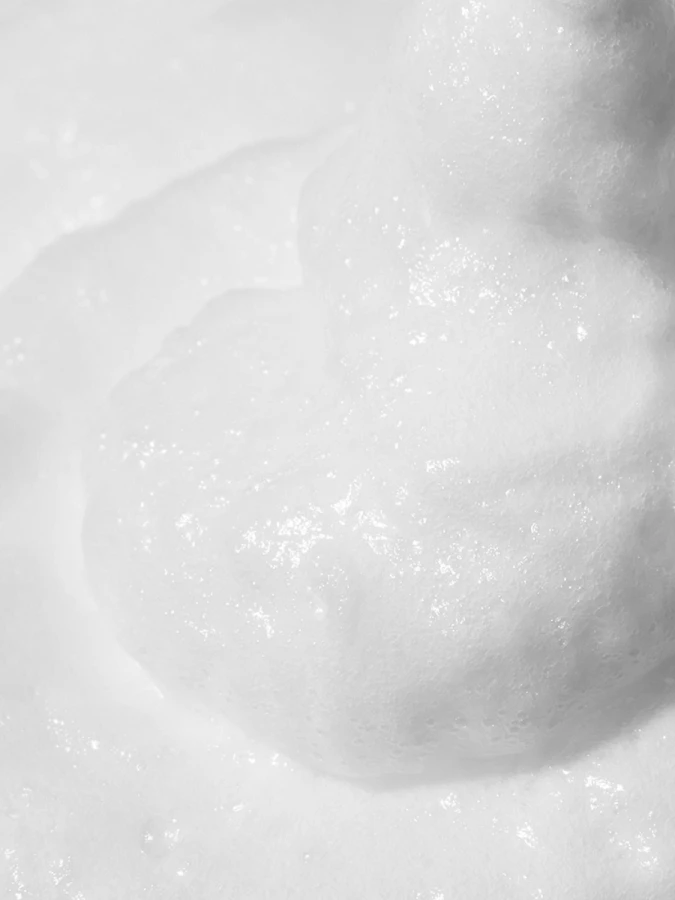 Очищающая пенка с комплексом гиалуроновой кислоты Cosrx Hydrium Triple Hyaluronic Moisturizing Cleanser