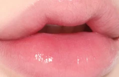 Стойкий глянцевый тинт для губ INGA Water Glow Lip Tint Splash