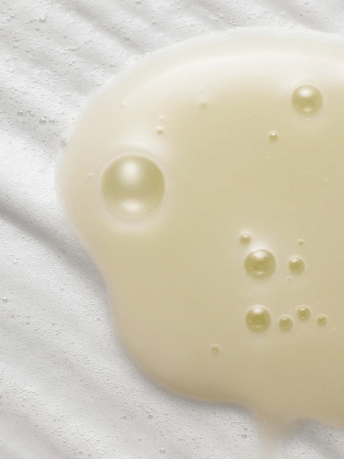 Энзимная пенка для умывания с экстрактом зеленого чая By Wishtrend Green Tea & Enzyme Milky Foaming Wash