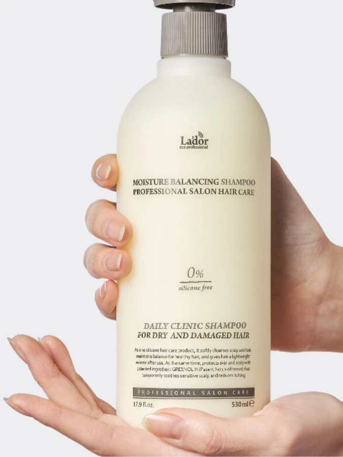 Увлажняющий шампунь для волос с растительными экстрактами La’dor Moisture Balancing Shampoo