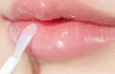 Интенсивный плампер для губ со спикулами VT Reedle Shot Lip Plumper Expert