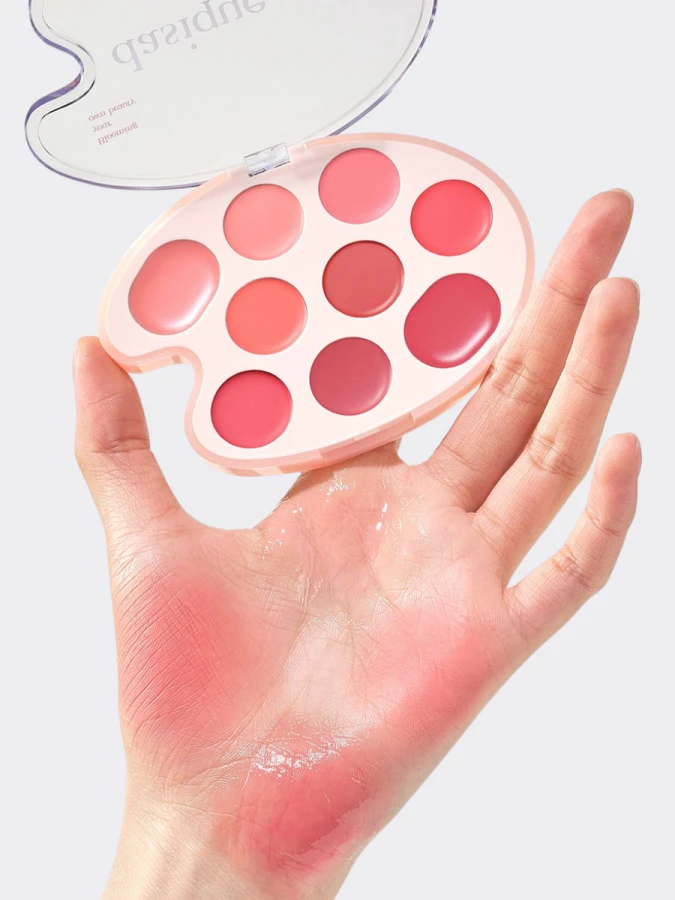 Универсальная кремовая палетка для губ и щёк Dasique Lip & Cheek Palette #02 Coral Coloring