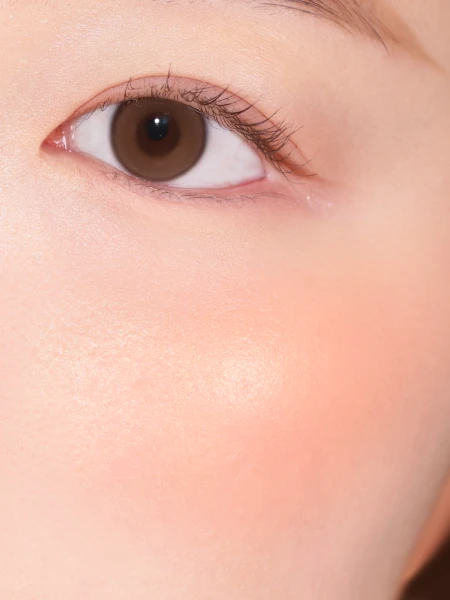 Кремовые румяна в коралловом оттенке AMUSE Soft Cream Cheek 04 Shimmer Marmalade