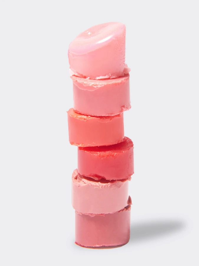 Увлажняющий оттеночный бальзам для губ в вишнёво-розовом оттенке AMUSE Dew Balm 04 Cherry