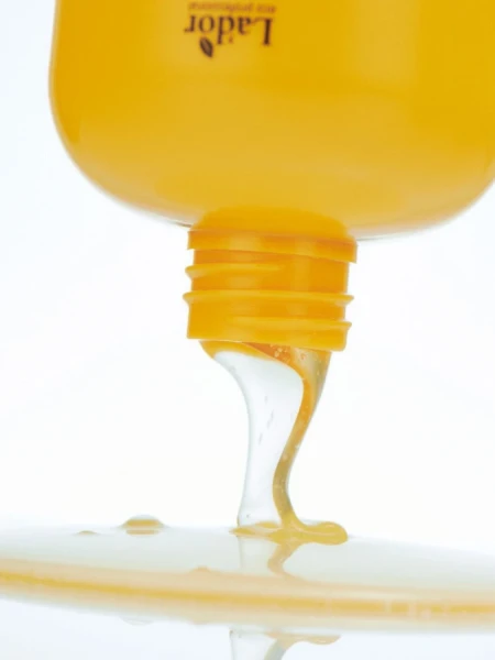 Набор для ухода за волосами с цветочным ароматом TRAVEL La’dor Perfumed Hair Osmanthus