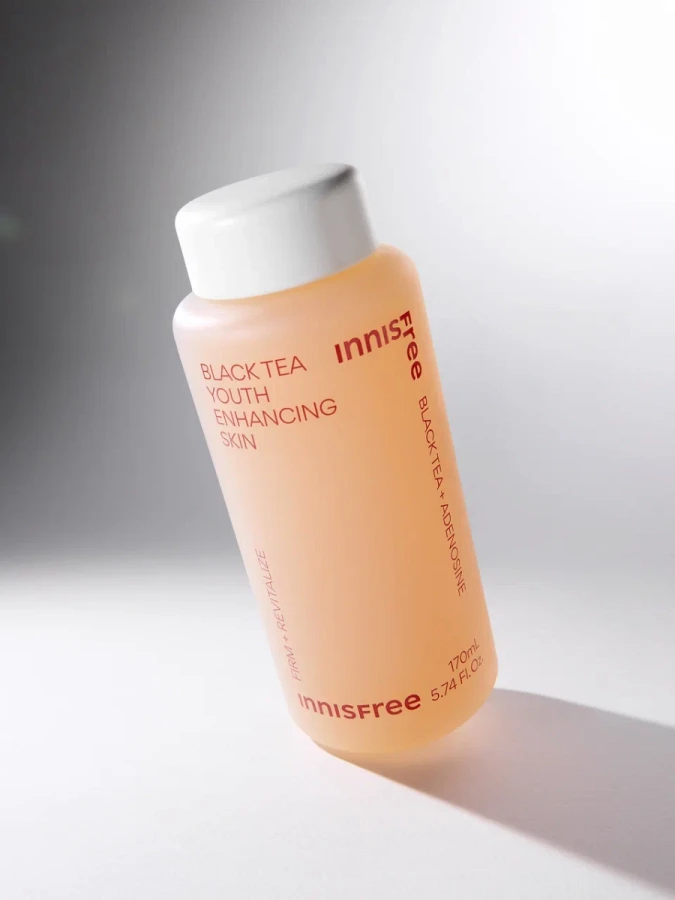 Укрепляющий тонер с экстрактом черного чая innisfree Black Tea Youth Enhancing Toner