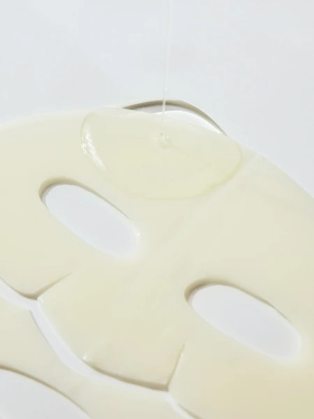 Осветляющая гидрогелевая маска с ниацинамидом Biodance Radiant Vita Niacinamide Real Deep Mask Осветляющая гидрогелевая маска с ниацинамидом Biodance Radiant Vita Niacinamide Real Deep Mask