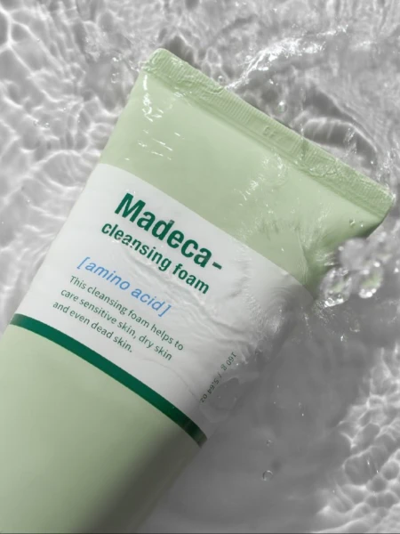 Пенка для умывания с аминокислотами Centellian24 Madeca Amino Acid Cleansing Foam