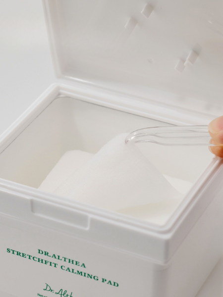 Успокаивающие тонер-пэды с экстрактом центеллы Dr.Althea StretchFit Calming Pad