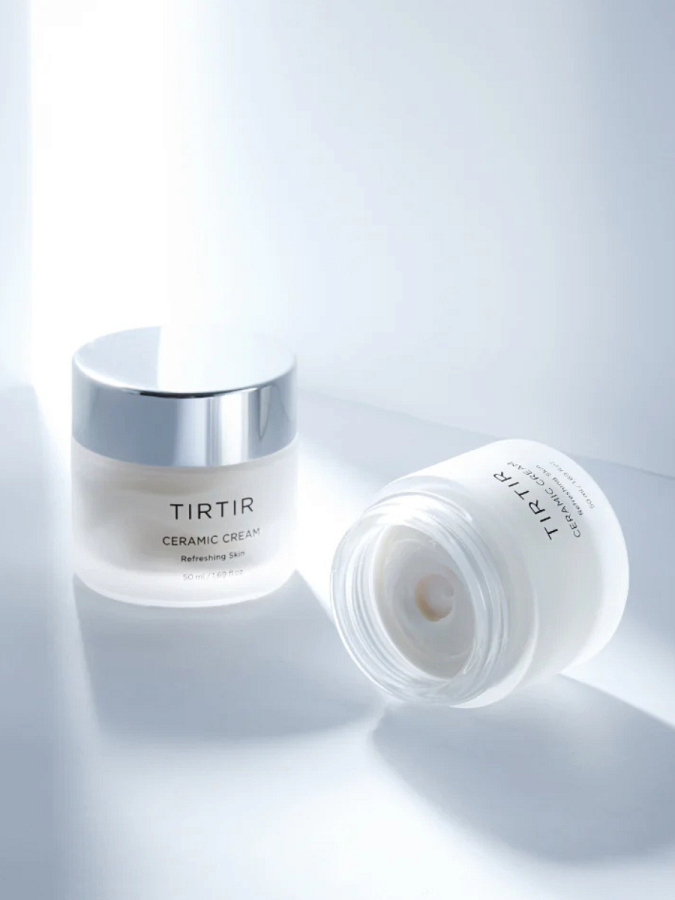 Питательный крем для лица с растительными экстрактами TIRTIR Ceramic Cream