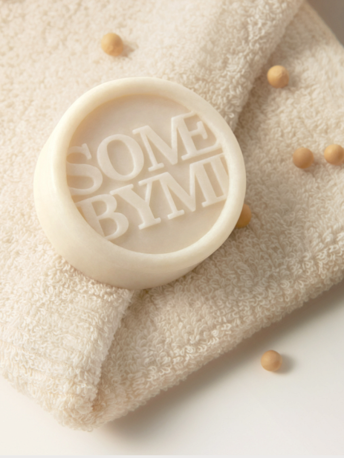 Мягкое мыло для умывания с ферментами соевого молока Some By Mi Lacto Soy Low pH Morning Cleansing Bar