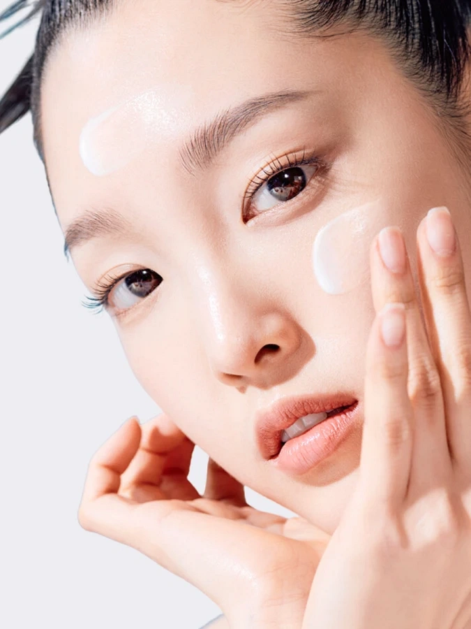 МИНИ Солнцезащитный флюид для лица с растительными экстрактами TOCOBO Bio Watery Sun Cream SPF50+ PA++++