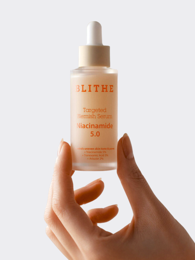 Осветляющая сыворотка против пигментации с ниацинамидом Blithe Targeted Blemish Serum Niacinamide