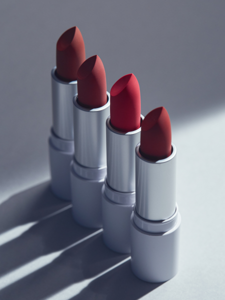 Помада для губ с полуматовым финишем INGA Powder Blur Lipstick Pink In The City Помада для губ с полуматовым финишем INGA Powder Blur Lipstick Pink In The City