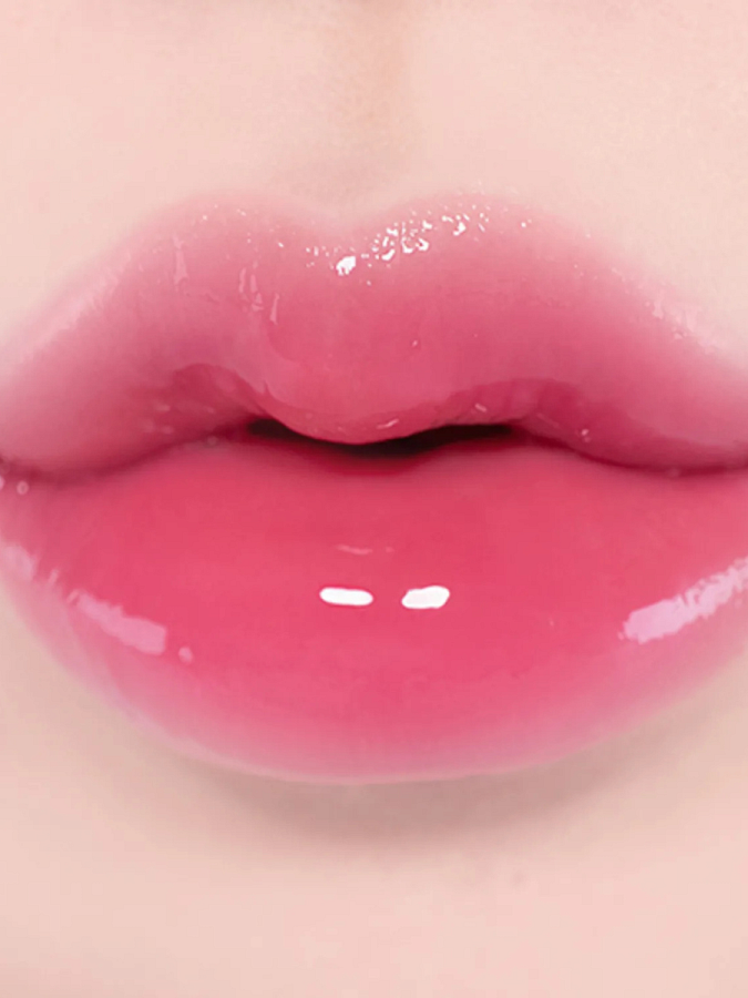 Интенсивный глянцевый блеск для губ fwee 3D Voluming Gloss B03 Candy 70%