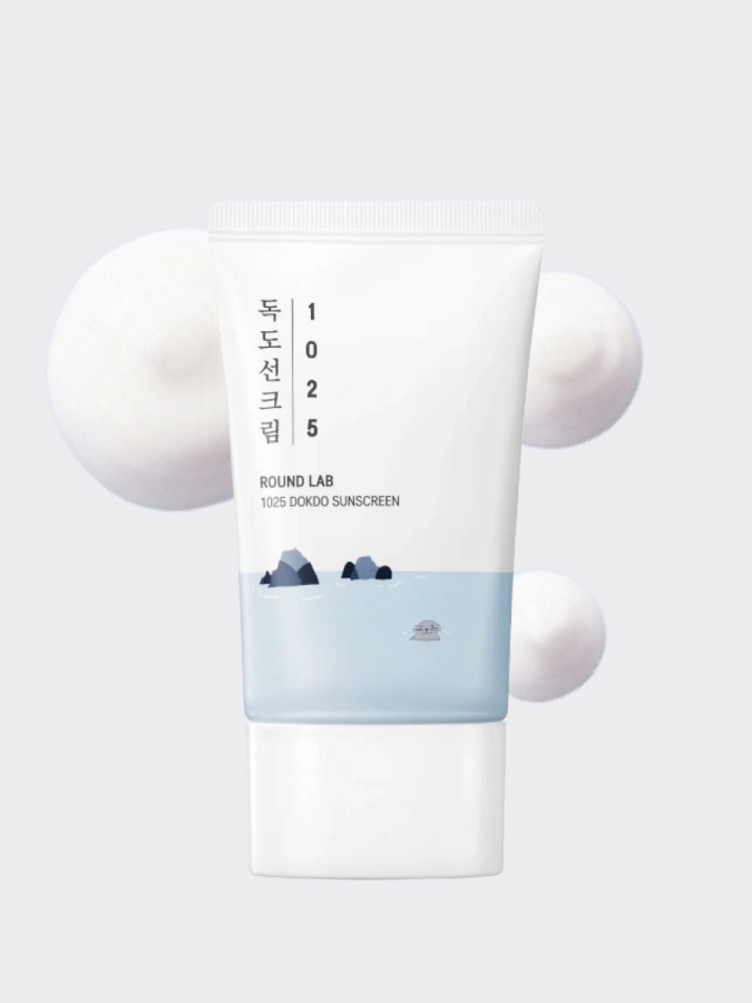 Освежающий солнцезащитный крем с морской водой Round Lab 1025 Dokdo Sunscreen SPF50+ PA++++