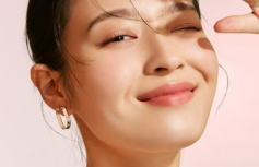 Солнцезащитный крем с каламином The Saem Sun Eco Earth Pink Sun Cream EX SPF50+ PA++++