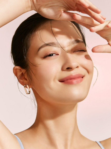 Солнцезащитный крем с каламином The Saem Sun Eco Earth Pink Sun Cream EX SPF50+ PA++++