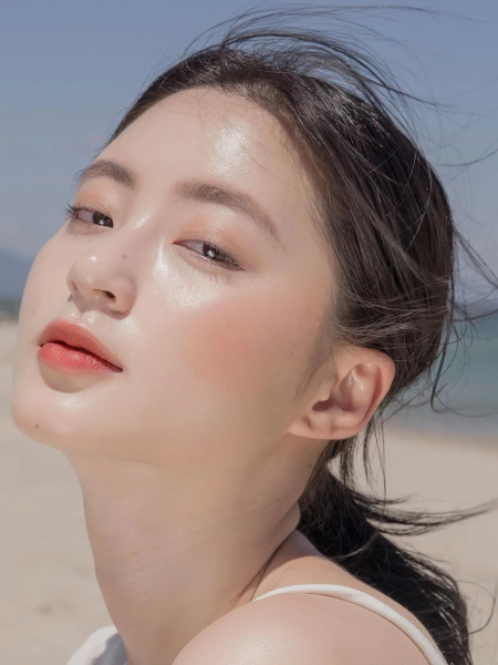 Мягкая кремовая помада в нейтральном нюдовом оттенке rom&nd Zero Matte Lipstick 07 Envy Me