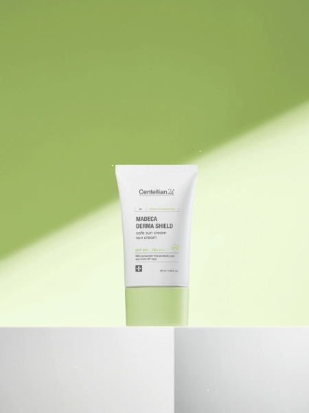 Успокаивающий солнцезащитный крем с экстрактом центеллы Centellian24 Madeca Derma Shield Safe Sun Cream