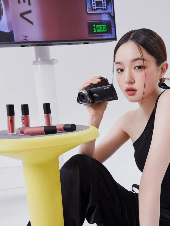 Вельветовый пигмент для губ FEEV Hyper-Fit Color Wear Dear Peach