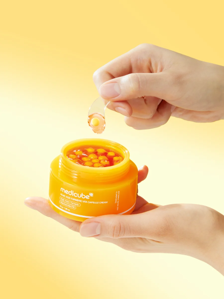 Осветляющий капсульный крем с экстрактом куркумы Medicube Kojic Acid Turmeric Vita Capsule Cream