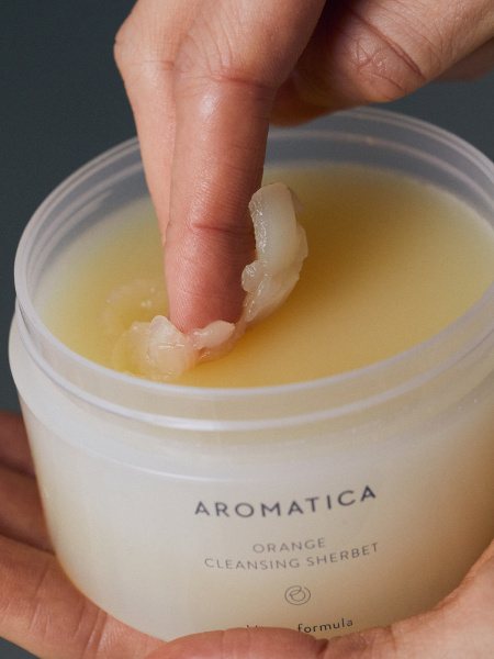 Очищающий гидрофильный щербет с экстрактом апельсина Aromatica Orange Cleansing Sherbet