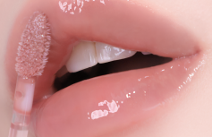 Тающий глянцевый блеск для губ Huemi Melting Glaze Lip Gloss #06 Sepia Haze