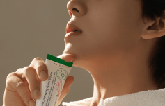 Осветляющая сыворотка с ниацинамидом AXIS-Y Dark Spot Correcting Glow Serum