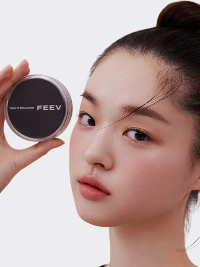 Тональное средство с полуматовым финишем FEEV Hyper-fit Silky Cushion 03 Sand Fit