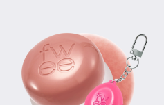 Набор: оттеночное суфле + брелок fwee Lip&Cheek Blurry Pudding Pot Keyring Set ND04 My