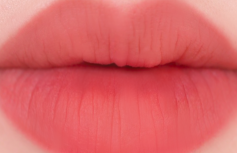 Влажный вельветовый тинт для губ AMUSE Dew Velvet 06 Lively Rose