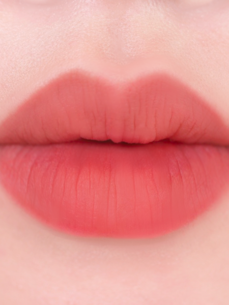 Влажный вельветовый тинт для губ AMUSE Dew Velvet 06 Lively Rose