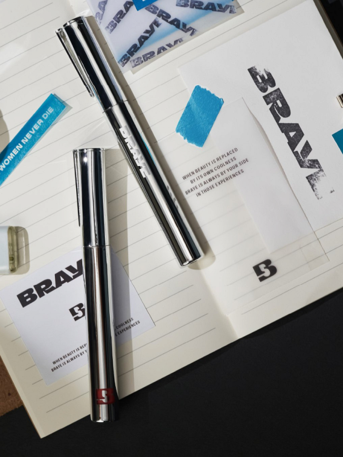 Сияющий пигмент для губ с глянцевым финишем BRAYE Thin Glow Tint 09 Festive