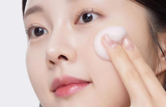 Отшелушивающая пузырьковая сыворотка с кислотами VT Az AHA Red Micro Bubble Serum