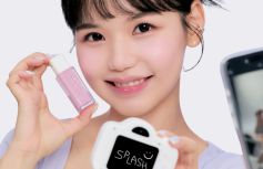 Стойкий глянцевый тинт для губ INGA Water Glow Lip Tint Splash