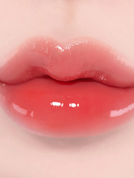 Интенсивный глянцевый блеск для губ fwee 3D Voluming Gloss B02 Sorbet 70%