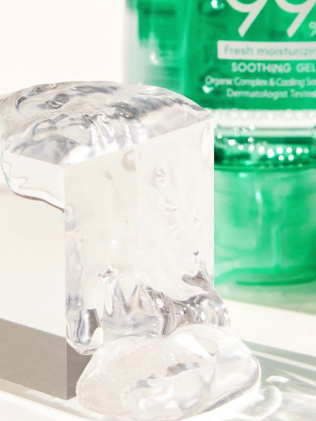 Успокаивающий гель с 99% органическим алоэ вера Holika Holika Aloe Soothing Gel Успокаивающий гель с 99% органическим алоэ вера Holika Holika Aloe Soothing Gel