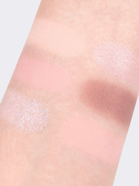 Палетка для макияжа век и лица в клубничных оттенках rom&nd Bare Layer Palette 02 Strawberry Mood