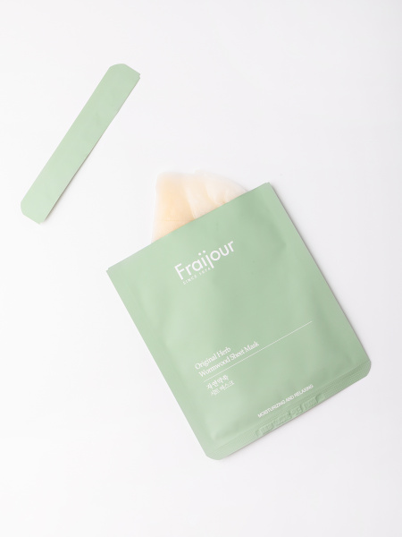 Успокаивающая тканевая маска для лица Fraijour Original Herb Wormwood Sheet Mask Успокаивающая тканевая маска для лица Fraijour Original Herb Wormwood Sheet Mask