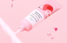 Солнцезащитный флюид с экстрактом камелии Round Lab Camellia Deep Collagen Firming Sun Serum SPF50+ PA++++