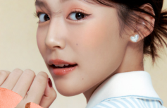 Двойные мягкие румяна с муссовой текстурой fwee Mellow Dual Blush CR01 Juicy Smile