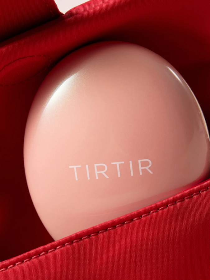 Тональный кушон со стойким матовым финишем TIRTIR Mask Fit All-Cover Cushion 13N Fair Ivory