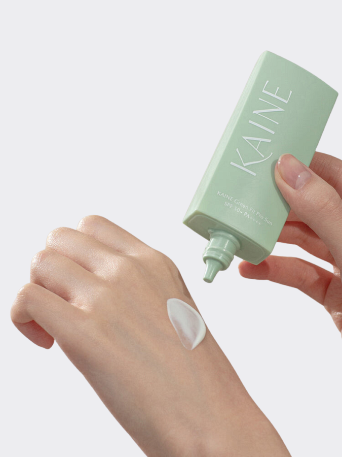 Солнцезащитный крем с экстрактом бамбука KAINE Green Fit Pro Sun SPF50+PA++++