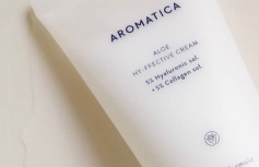 Увлажняющий крем с алоэ, гиалуроновой кислотой и коллагеном Aromatica Aloe Hy-ffective Cream