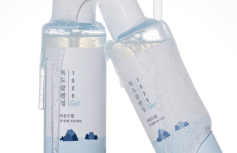 Мягкий гель для умывания с морской водой Round Lab 1025 Dokdo Cleansing Gel